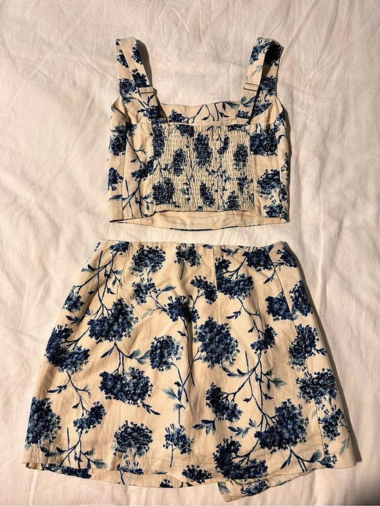 Abercrombie & Fitch Dresses & Skirts - Abercrombie & Fitch 2 piece set
